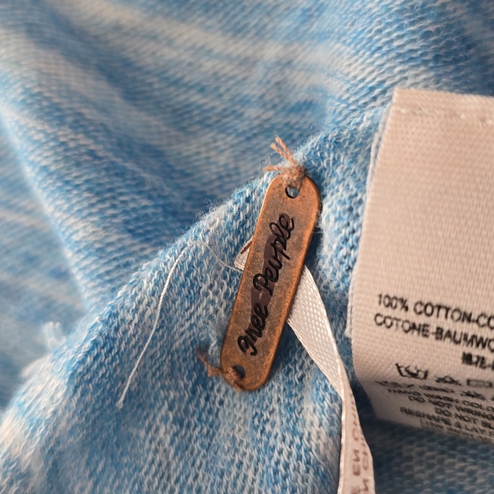 Free People Scarf - Picture 4 of 13